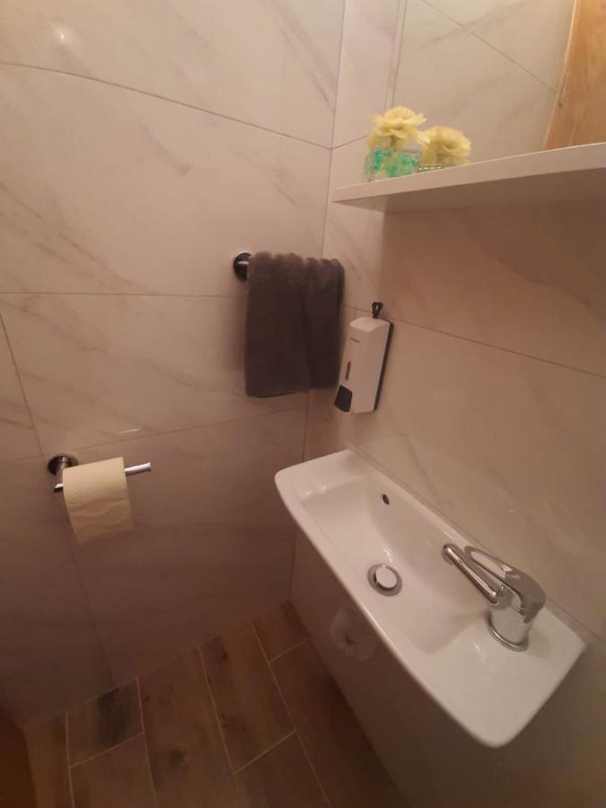 דירות פודסטראנה Cartolina Di Mare מראה חיצוני תמונה
